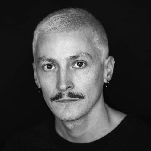 Follow Tommy Knuts on Select