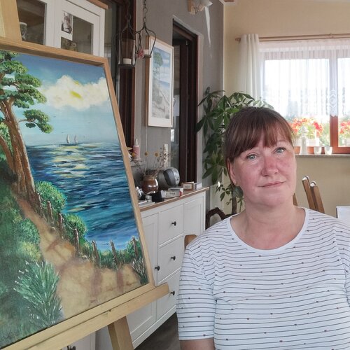Follow Betty Dienel on Select