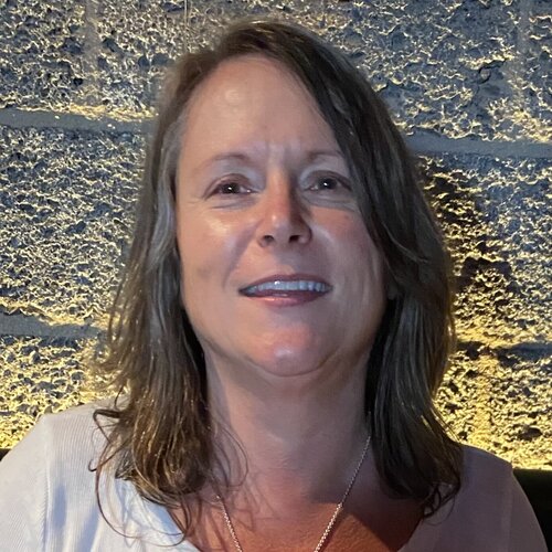 Follow Gillian Wainwright on Select