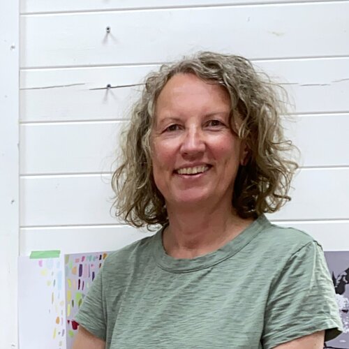 Follow Claudia Ditters on Select