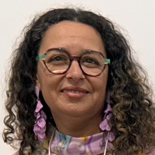 Follow Asmae Laraqui on Select