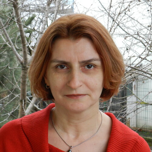 Follow Livia-Doina Stanciu on Select