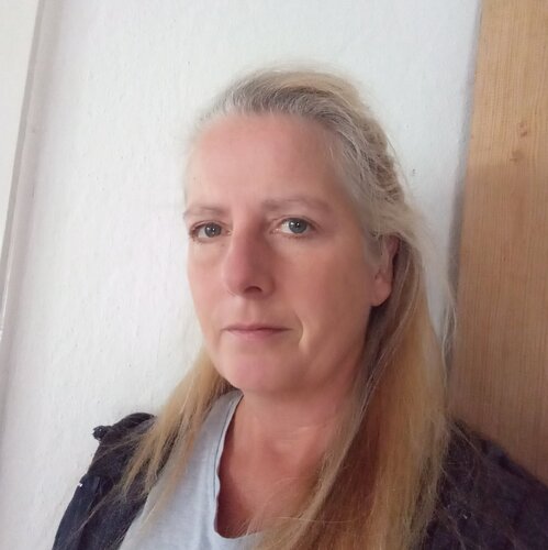 Follow Birgit van der Gang on Select