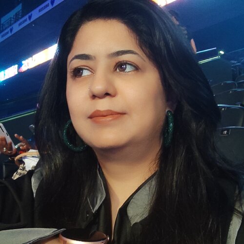Follow Nazia Waqas on Select