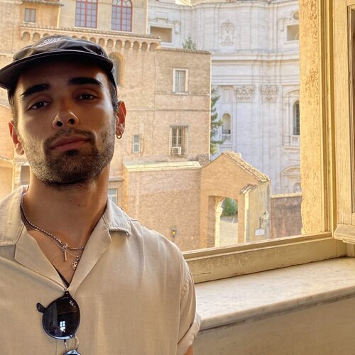 Follow Adriano Scarano on Select