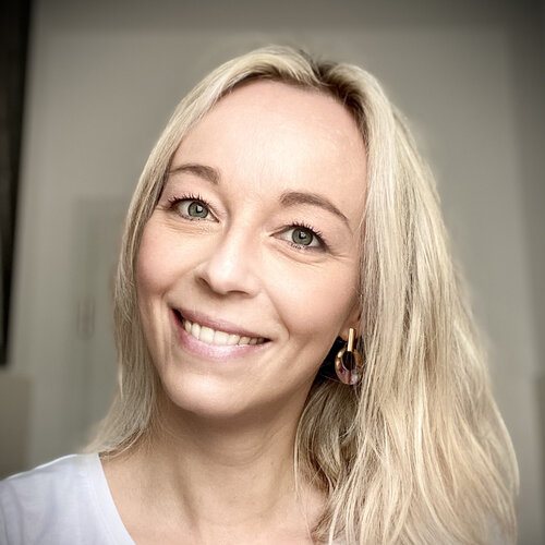 Follow Nadine Giehl on Select