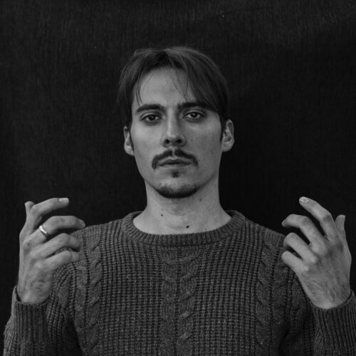 Follow David Gómez on Select
