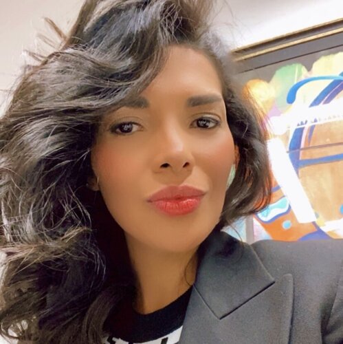 Follow Eileen Contreras -Art Curator- on Select