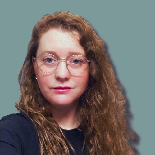 Follow Leigh Sausville on Select