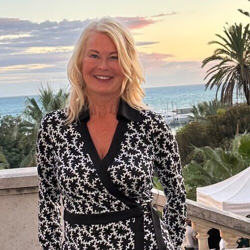 Follow Karin Brudnicki on Select