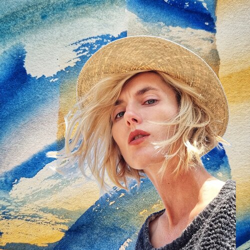 Follow Joanna Koziej on Select