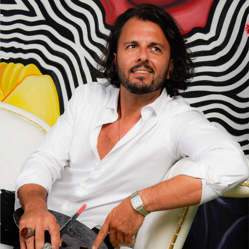 Follow Luca La Marca on Select