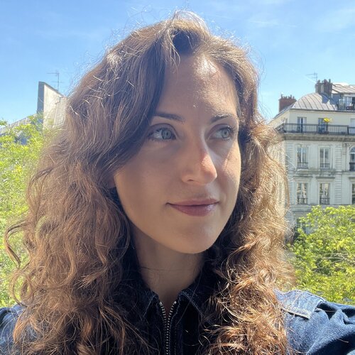 Follow Aurélie Pellat on Select