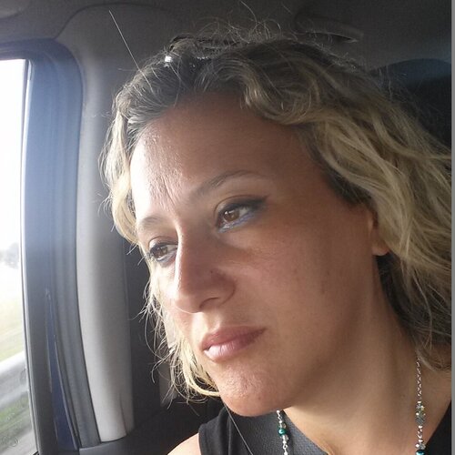 Follow Francesca Licchelli on Select