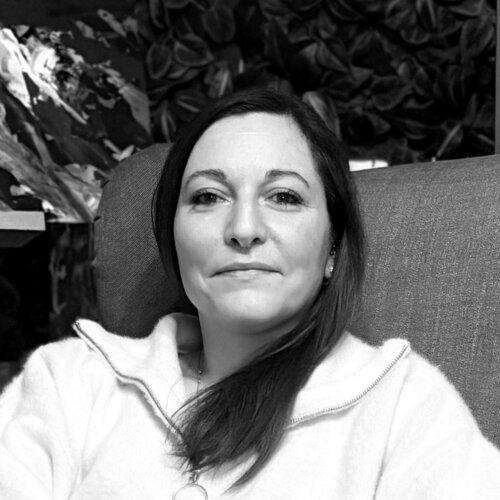 Follow Anne Lilly Lippek on Select