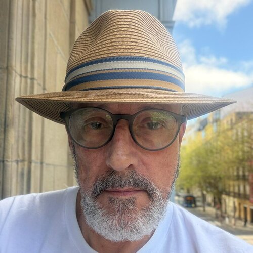 Follow Carlos Pascual on Select
