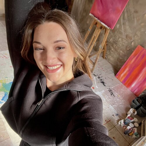 Follow Julia Johannvordersielhorst on Select