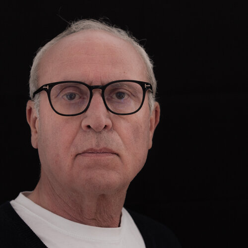Follow Hans Hof on Select