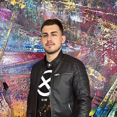 Follow Mirko Nikolic on Select