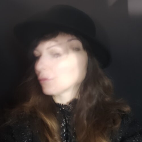 Follow Rossana Bonetto on Select