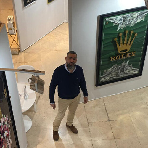 Follow Hassen BOUROUBA on Select