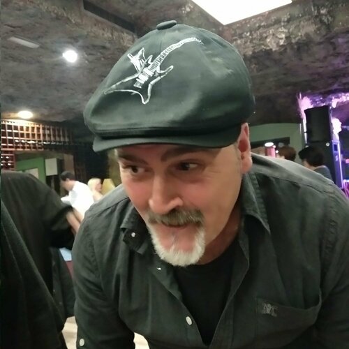 Follow Rafael Carrascal García on Select