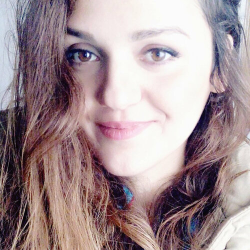 Follow Claudia Barbu on Select
