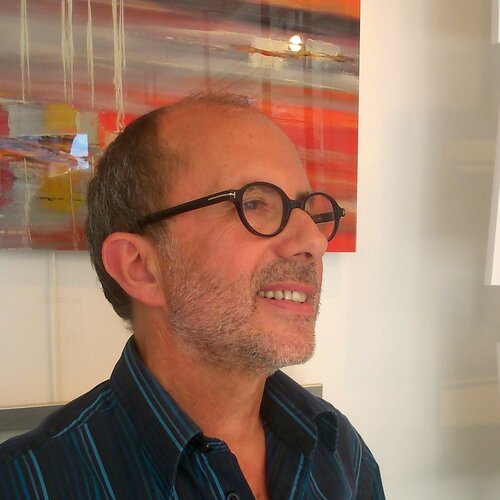 Follow MICHEL SAINT-LUC on Select