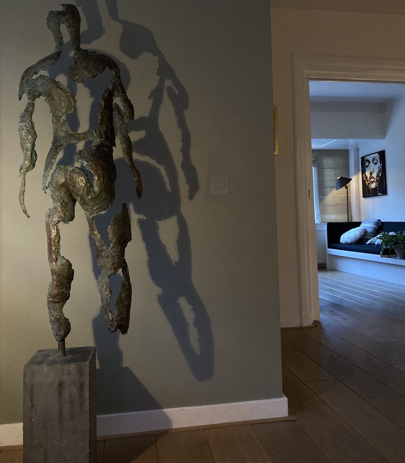‘Watch my back’ bronze New 3/3 Herold Van den Berg Sculpture for sale