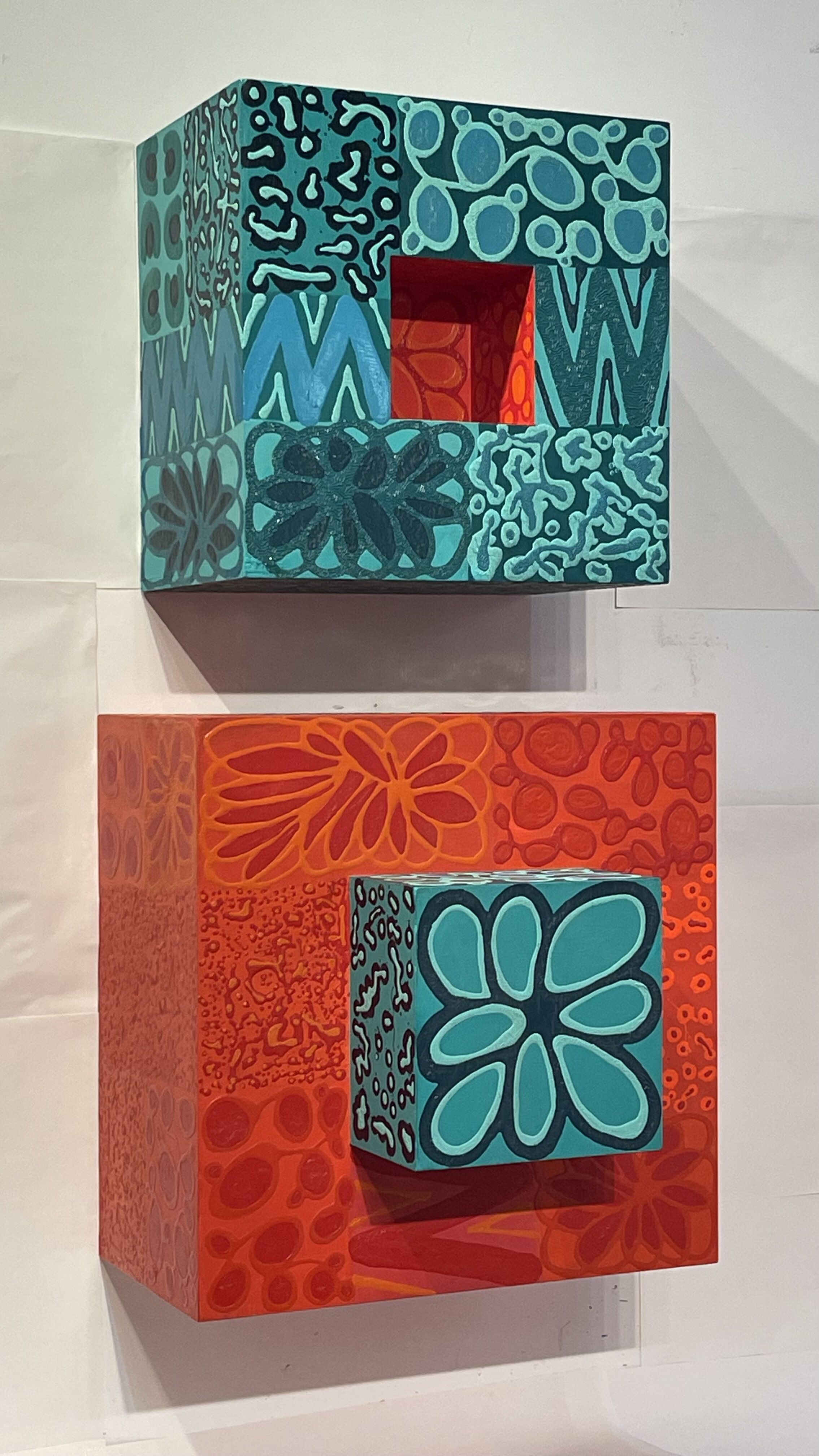 Ying - Yang - Vermilion -  Blue Green
