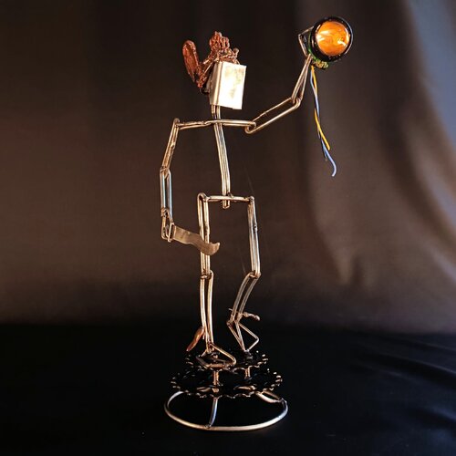 Méduse 2.0 von Jacques-Etienne Henry, Skulptur kaufen auf Select