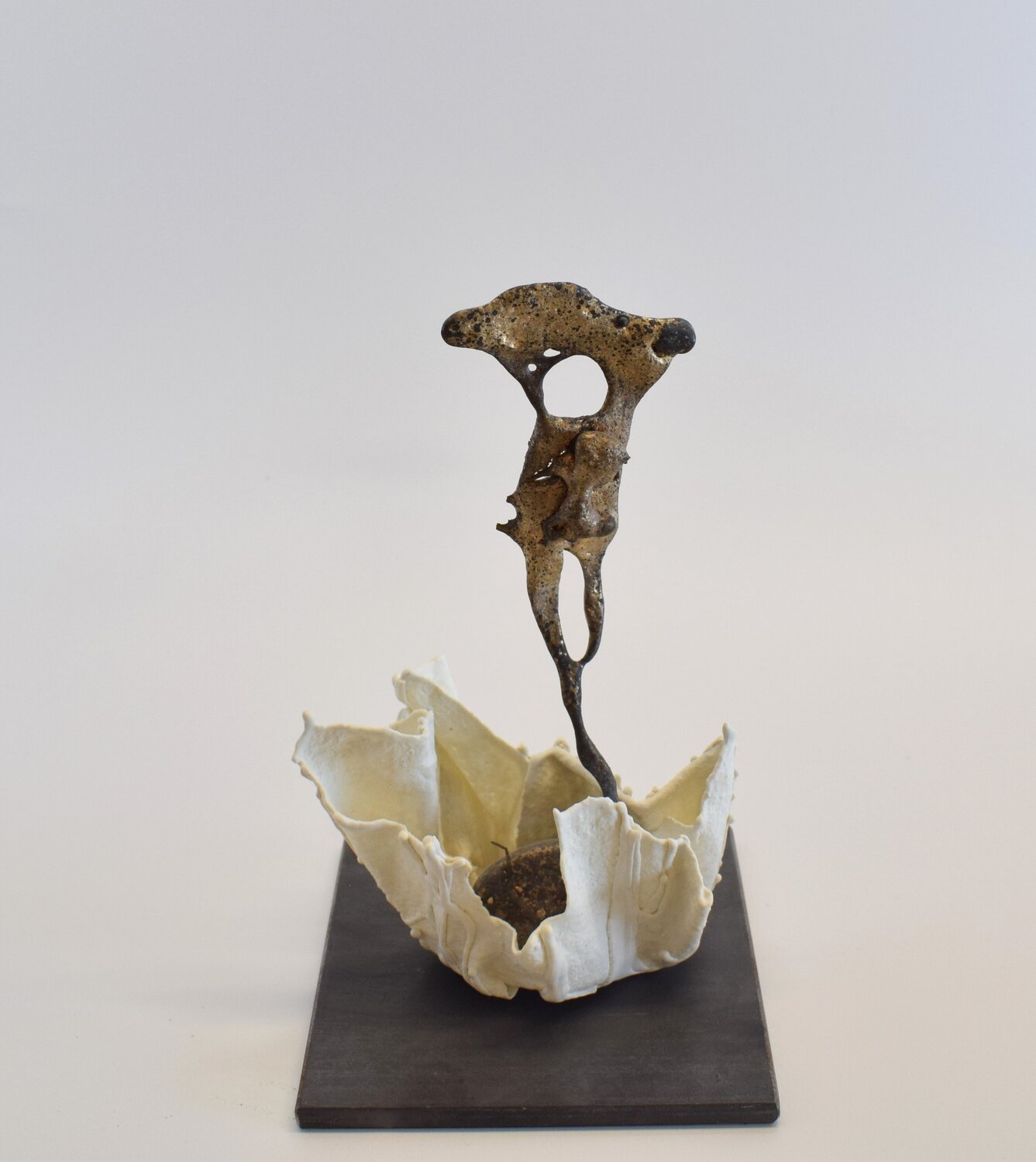 À fleur d'ombre / At the Edge of Shadow Asmae Laraqui Sculpture for sale