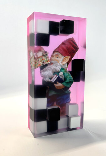 Amélie – Noir, Blanc et Rose by Eva Maria Kühberger, Sculpture for Sale on Select