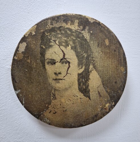 Sisi 1 by Achim Horras, Painting for Sale on Select