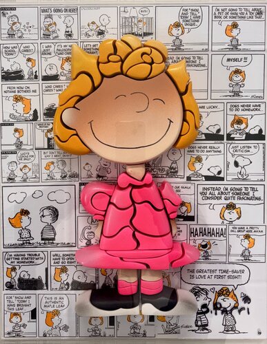 Sally   ( featurig  peanuts) in a plexiglas box by Simone Parri, Sculpture for Sale on Select