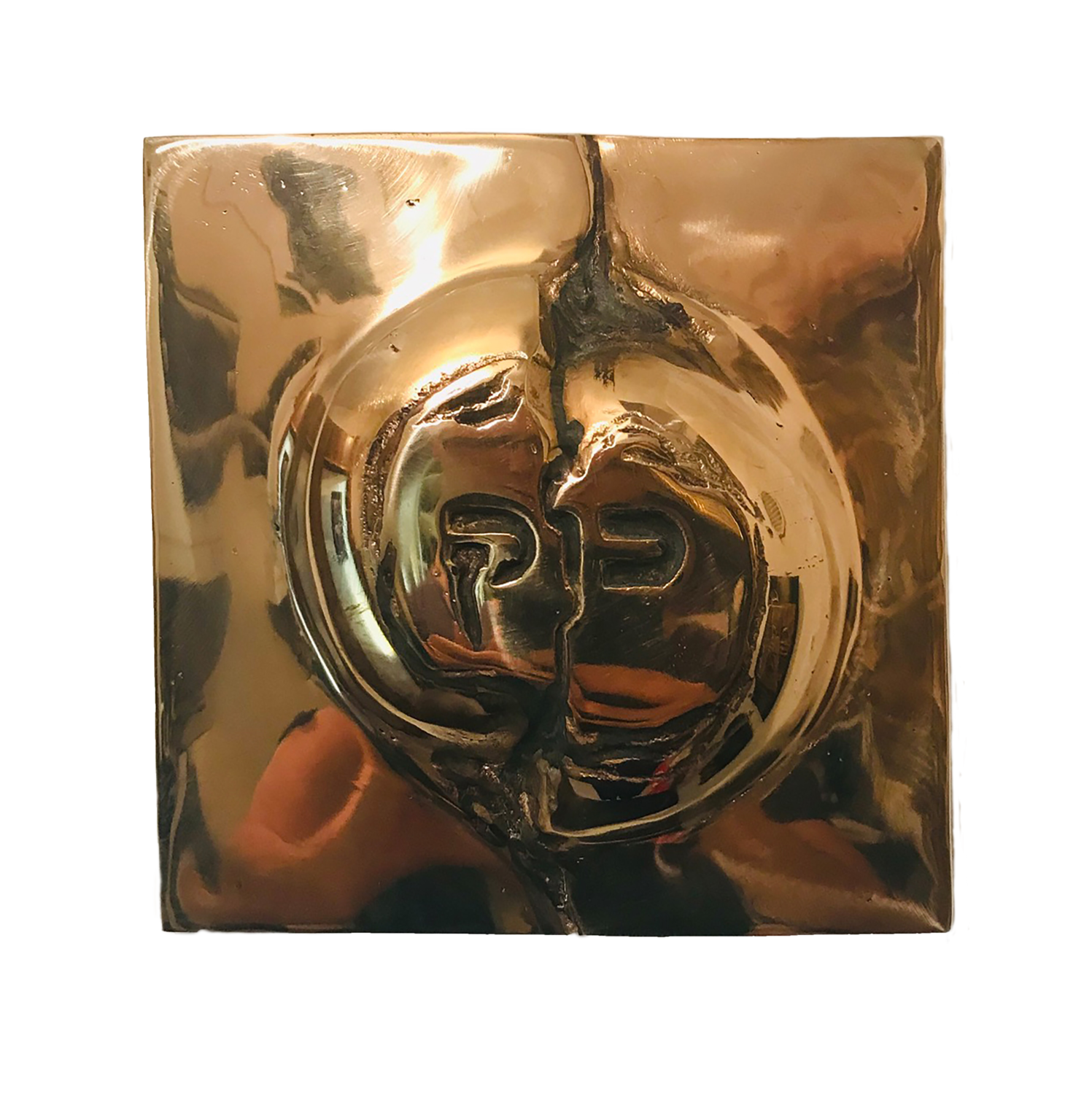 Kaf Vav Kuf - Eros Linda-Saskia Menczel Sculpture for sale