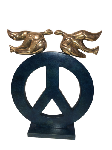 « PEACE AND LOVE « sélectionnée par Singulart dans la série ESPOIR  Bronze numeroté by Nouna, Sculpture for Sale on Select