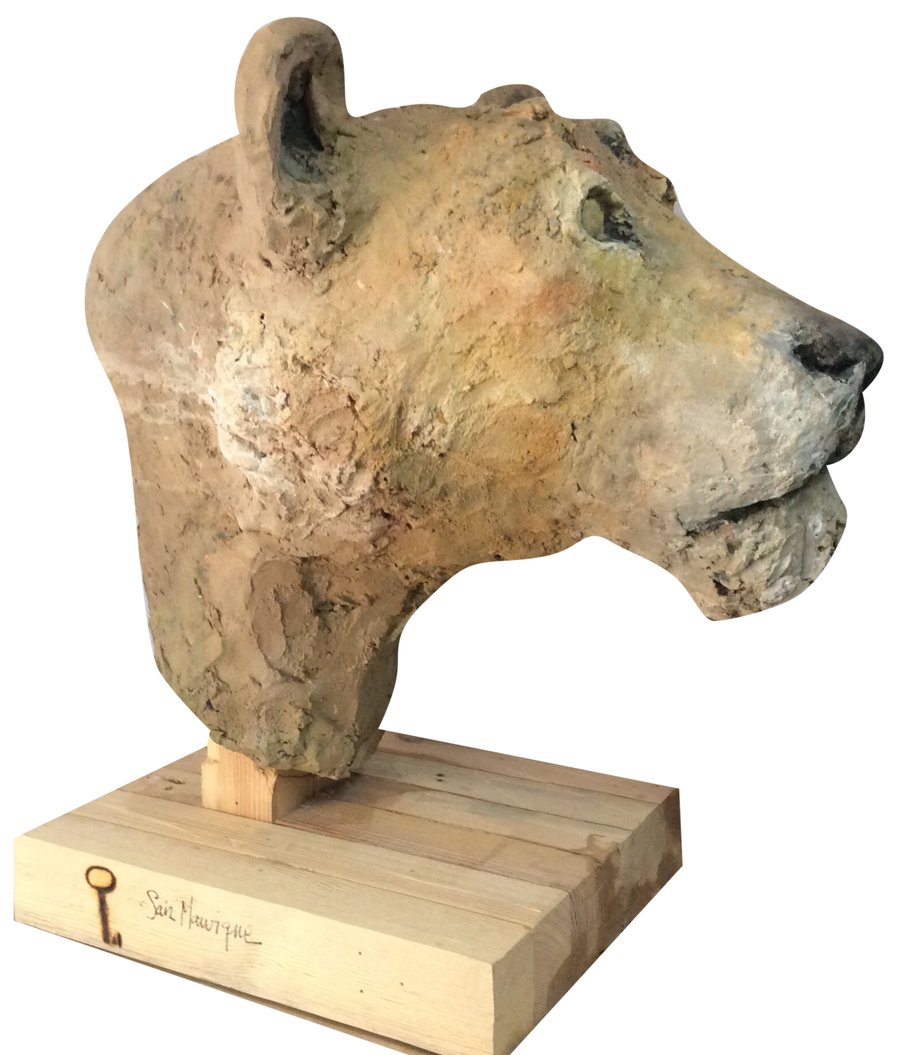 leona juan angel saiz manrique Sculpture for sale