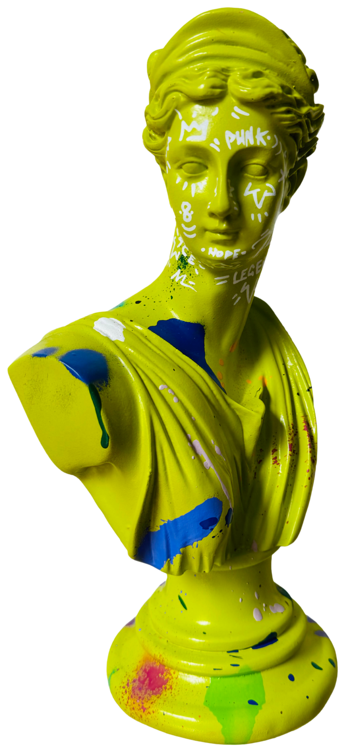 ANTIK BEAUTY GREEN RS Artist Sculpture for sale