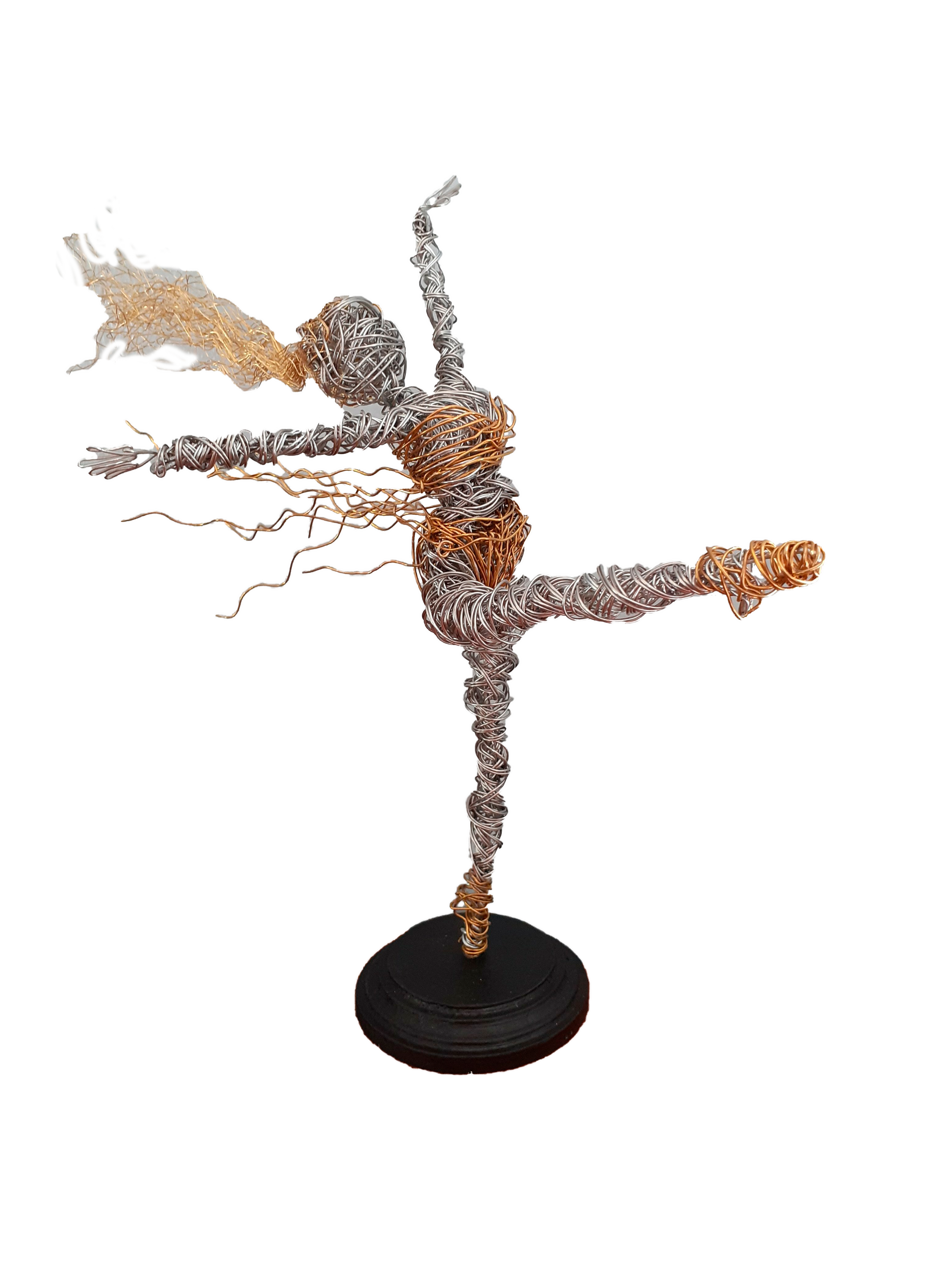 Julia danseuse classique, sculpture acier inox, fil de laiton