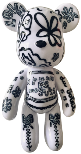 Je ne suis pas une souris by Caroline Montigneaux, Sculpture for Sale on Select