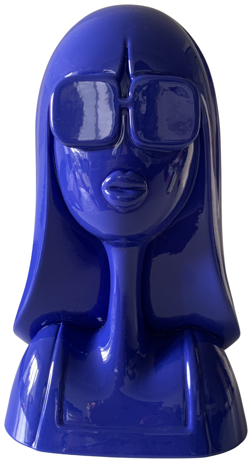 Lily bleu Klein Caroline Montigneaux Sculpture for sale