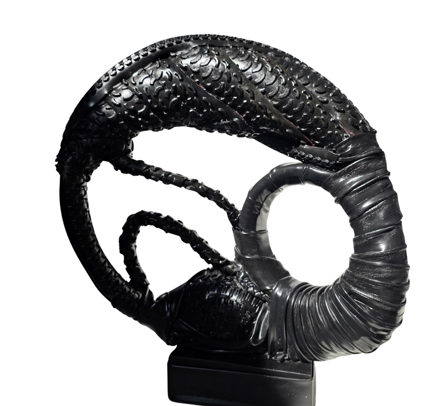 Yin ou Yang ? Laure Polin Sculpture for sale