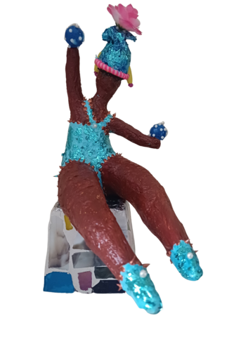 NANA AUX BALLONS by Christiane Guerry, Sculpture for Sale on Select