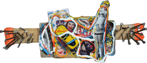 Sandy und ihre Freunde - Sandy and her friends by Meinrad Hoyer, Sculpture for Sale on Select