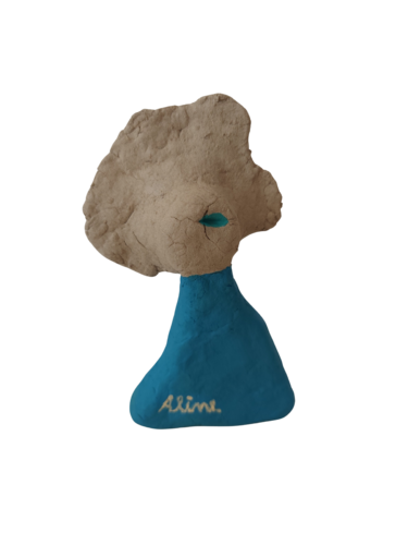 L'Angelo di Dio by Aline De Souza Lopes, Sculpture for Sale on Select