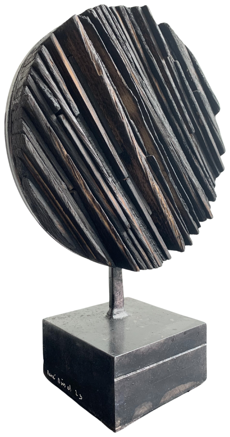 KLEINE SCHICHTUNG René Düsel Sculpture for sale