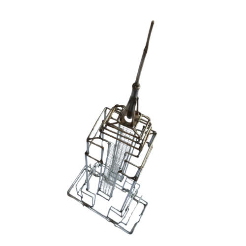 Empire state buiding by Jacques-Etienne Henry, Sculpture for Sale on Select