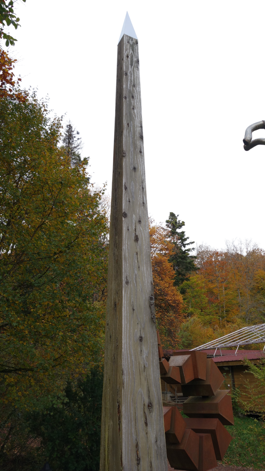 Obelisk Tilo Tscheulin Sculpture for sale