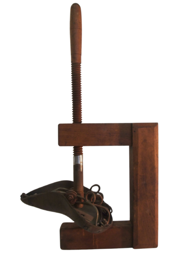 Sattelfest by Gunter Schöne, Sculpture for Sale on Select